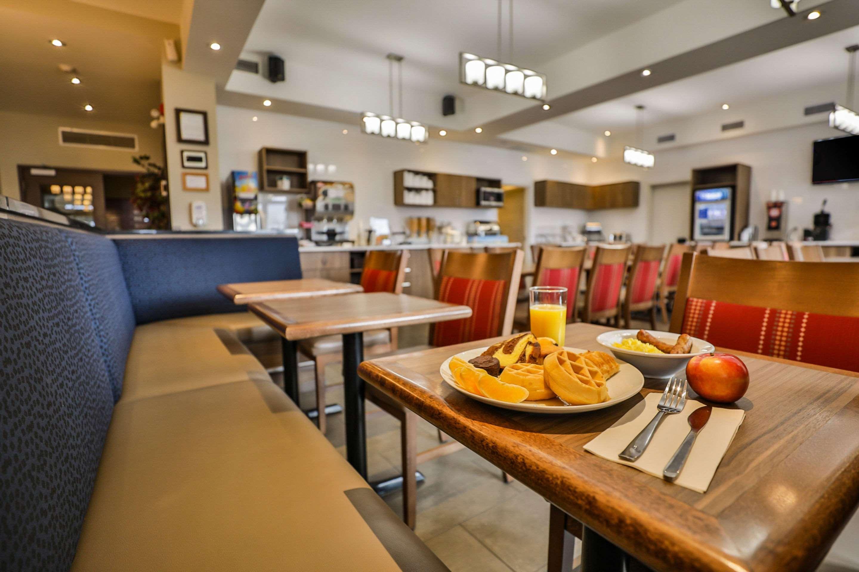 Comfort Inn & Suites Saint-Jerome Zewnętrze zdjęcie